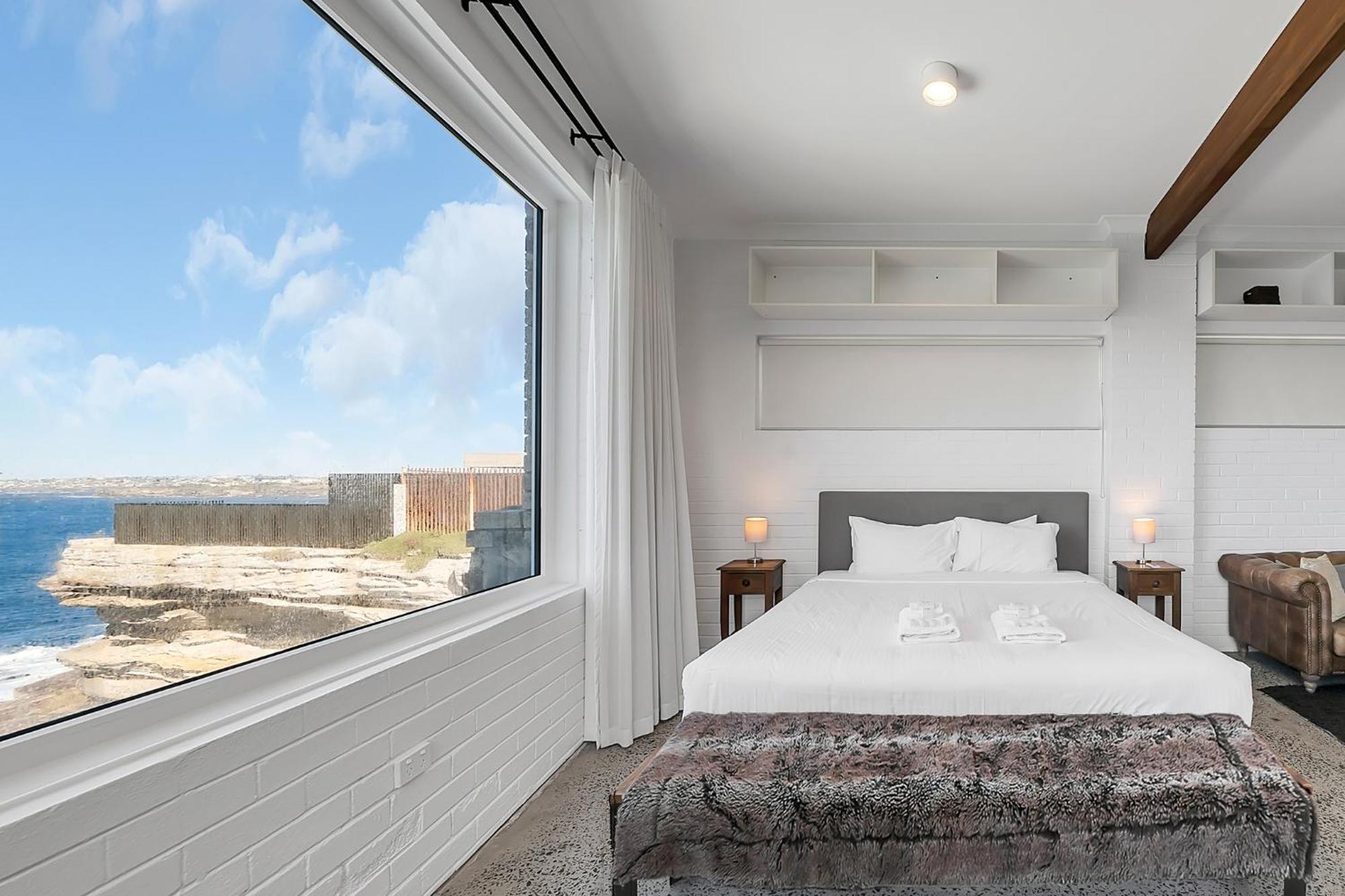 Cliffside: Bondi Beach Sydney Exterior foto